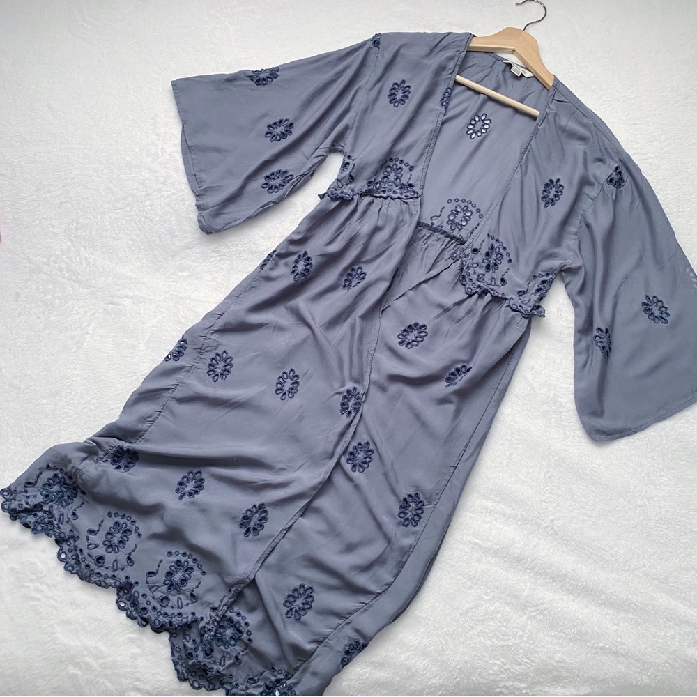 AE Lightweight Eyelet Lace Kimono Sleeve Long Summer Duster Cardigan - Picture 2 of 10